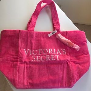 NWT Victoria’s Secret wide tote bag